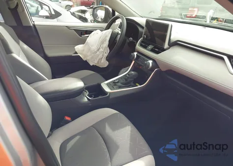 2024 Toyota Rav4 Hybrid Xle из США, поврежденный, VIN JTMRWRFV1RJ060356